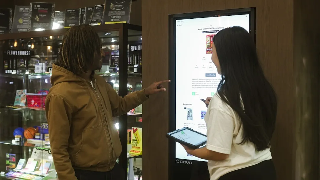 企业日用品批发渠道怎么选？北京旸泰商贸分享零售供应合作要点